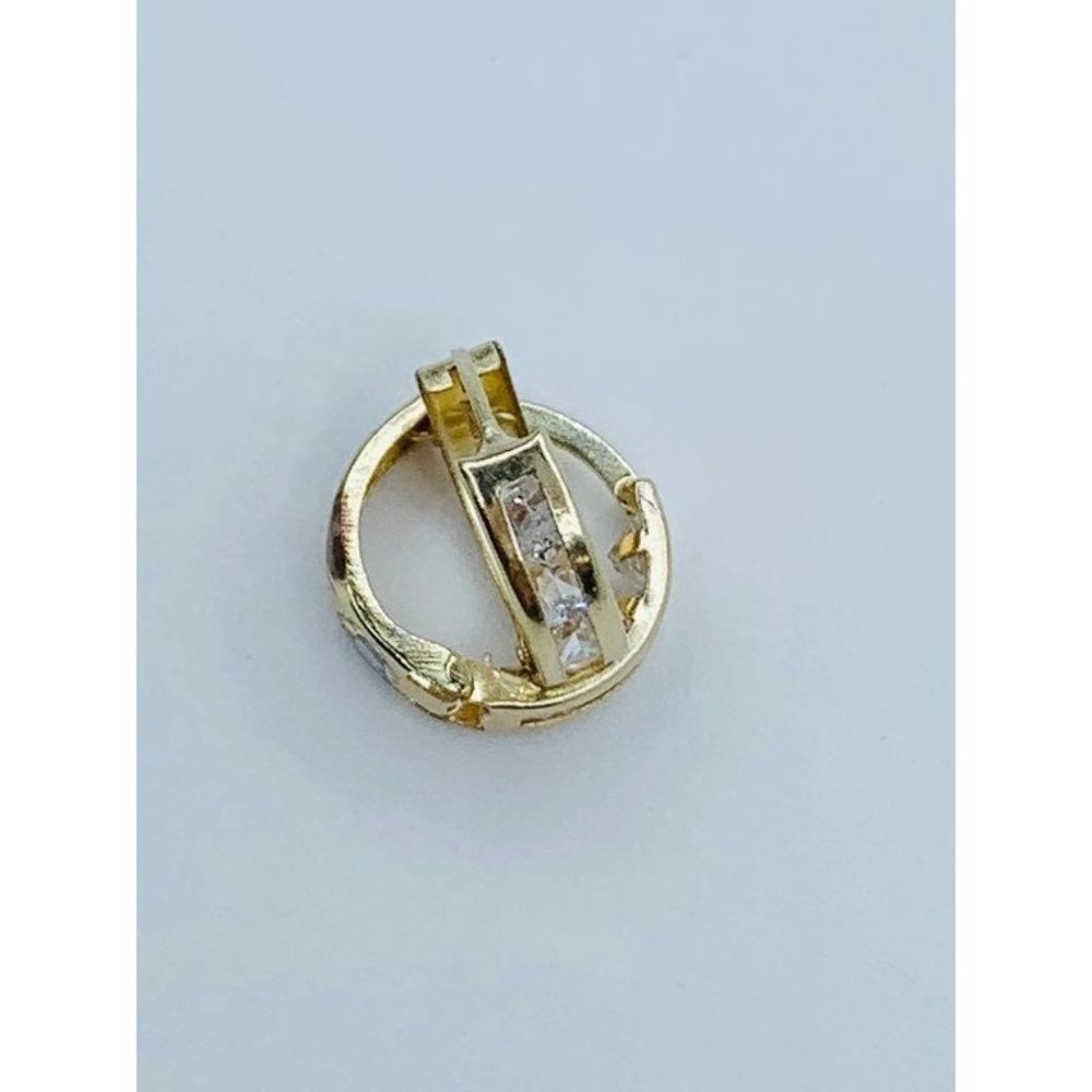 ❤️ 10k gold girl kids earrings Huggies tiny white